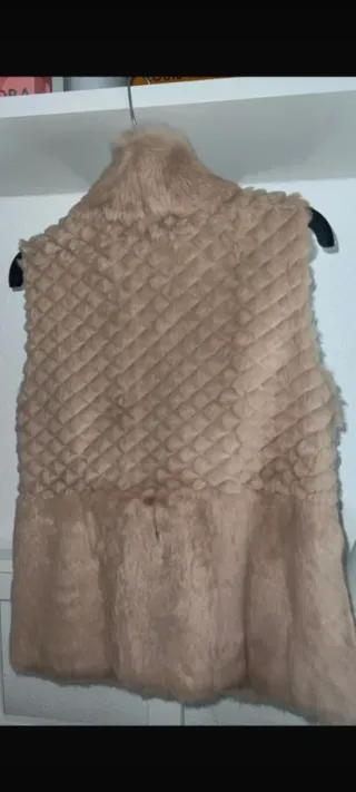 Chaleco de piel sintética beige talla S