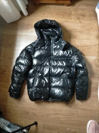 Cazadora acolchada negra hombre