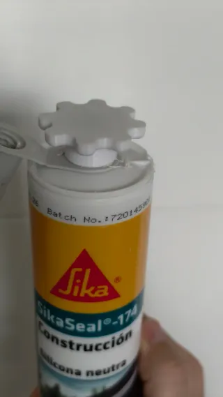 Funda Ventosas Sandisk SDSSDE60 y 10 tapones