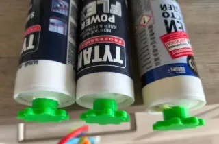 Funda Ventosas Sandisk SDSSDE60 y 10 tapones