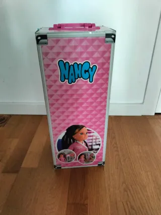 Nancy Maletín Peinados