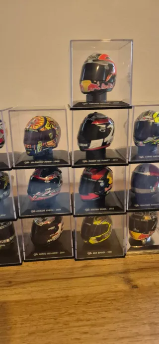 Lote Mini Cascos MotoGP