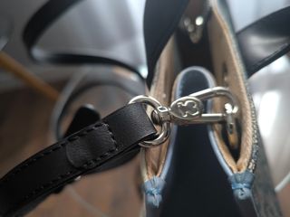 Bolso Tous Beige y Azul como nuevo.