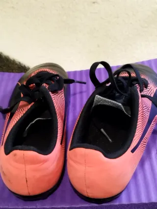 Botas de fútbol Puma Talla 34