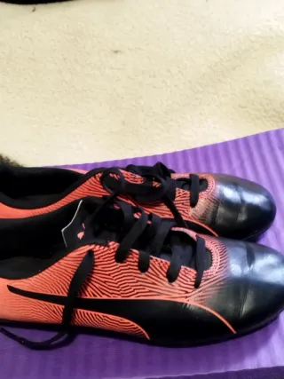 Botas de fútbol Puma Talla 34