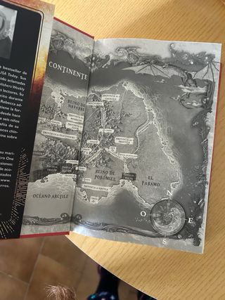 Alas de hierro (Empíreo 2)