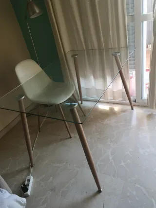 Mesa diseño cristal imitación madera nórdica