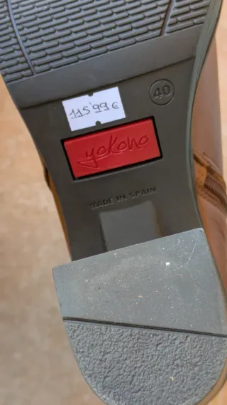 Yokono.Botines Leña piel