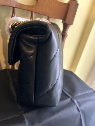 Borsa Pinko Nera con Dettagli Oro