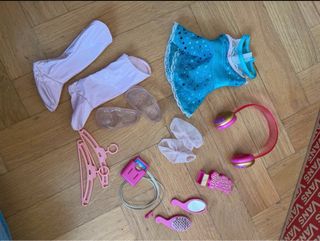 Nancy con ropa y accesorios