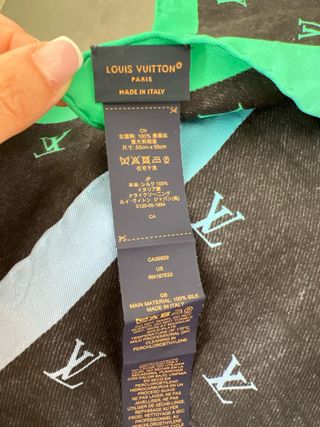 Pañuelo Louis Vuitton Paris Negro y Verde