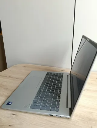 HP ProBook 460 G11 16 Intel Ultra 7 16GB RAM