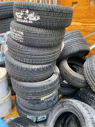 Neumáticos nuevos sin usar no se venden sueltas