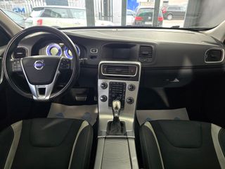 VOLVO S60 2.0 D4 RDesign Auto