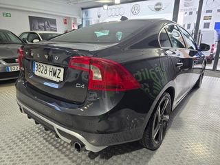 VOLVO S60 2.0 D4 RDesign Auto
