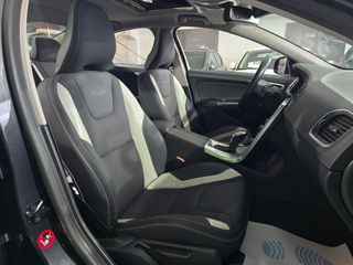 VOLVO S60 2.0 D4 RDesign Auto