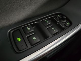 VOLVO S60 2.0 D4 RDesign Auto