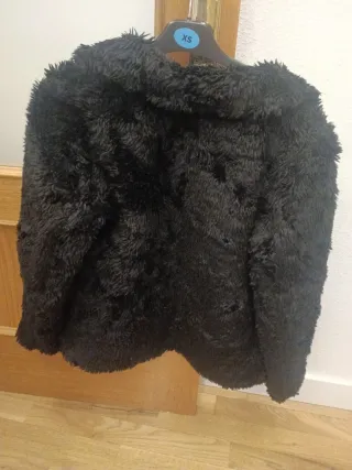 Chaqueta pelo negra