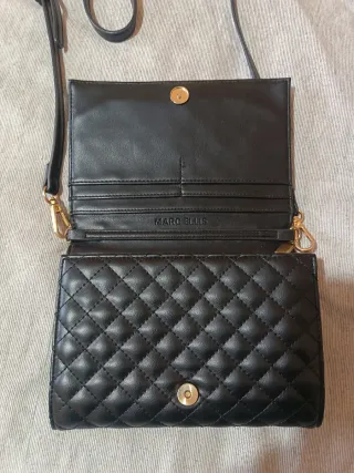 Borsa Marc Ellis trapuntata nera con logo oro