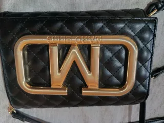 Borsa Marc Ellis trapuntata nera con logo oro