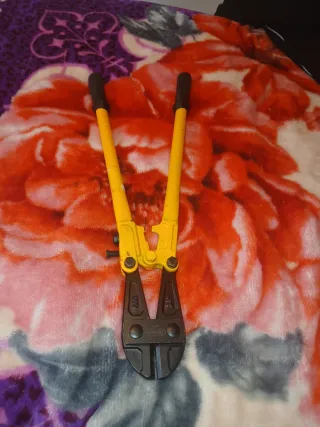 Tijeras de corte Zizaya