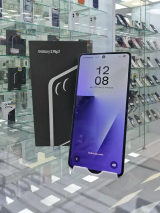Samsung Z Flip 7 256GB Blu seminuovo
