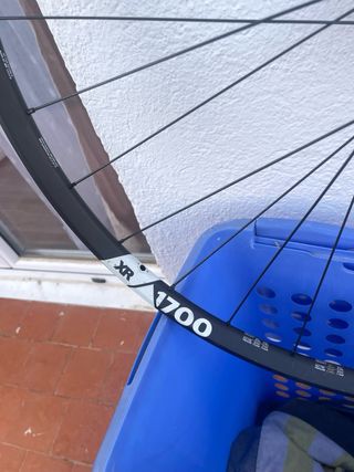 Rueda DT Swiss XR 1700