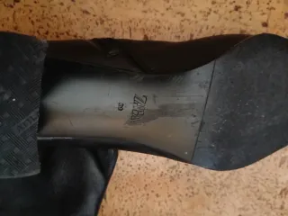 Botín elegante piel negro