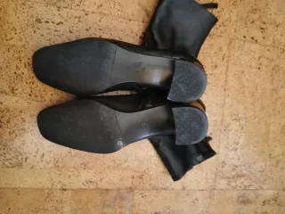 Botín elegante piel negro