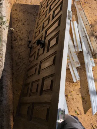 Regalo puerta de entrada de madera