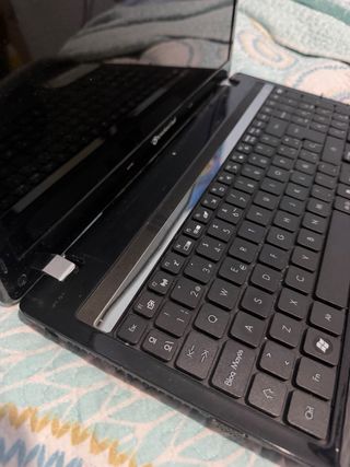 Packard Bell NEW90 Roto