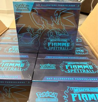 Pokemon tcg: Set Allenatore Fiamme Spettrali