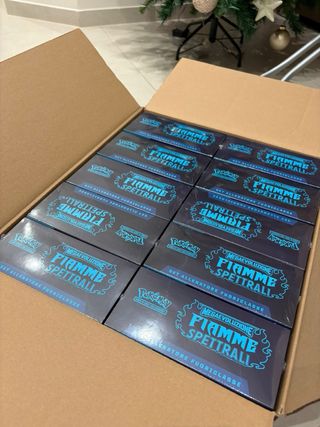 Pokemon tcg: Set Allenatore Fiamme Spettrali