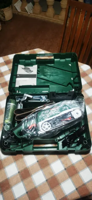 Lijadora Bosch PBS 75 AE Set