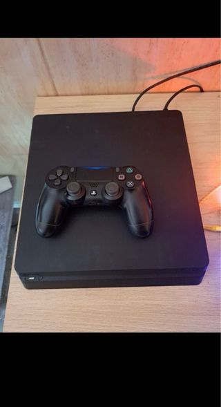PS4 Slim Sony Nero