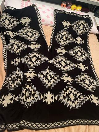 Chaqueta capa geométrica