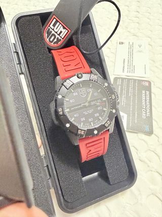 Reloj Automático Luminox Master Carbon Seal