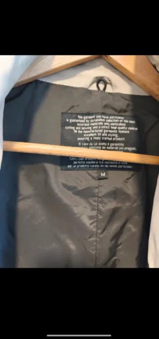 Gabardina & chaleco UNNATI