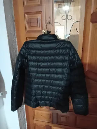 Cazadora acolchada Mango negra