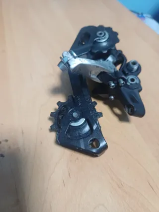 Desviador trasero Shimano Deore XT. 10V