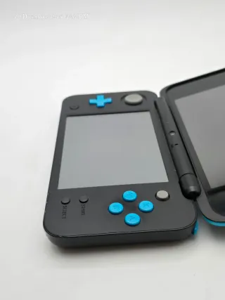 Nintendo 2DS XL 64GB con giochi