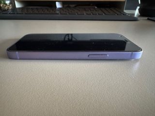 iPhone 12 mini morado
