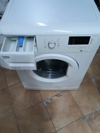 Lavadora Marca Beko 7kg 1000rpm calases A++