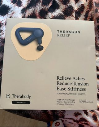 Pistola dé Masages nueva en caja con plástico