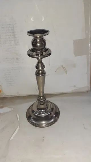 Candelabro de alpaca plateado