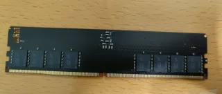 64 GB (2 módulos Crucial RAM DDR5 32GB 4800)
