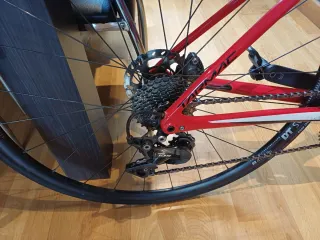 Bicicleta Specialized Tarmac 2019 Disc