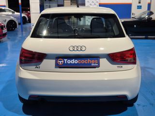Audi A1 1.6 TDI 90cv Attraction