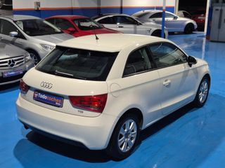 Audi A1 1.6 TDI 90cv Attraction