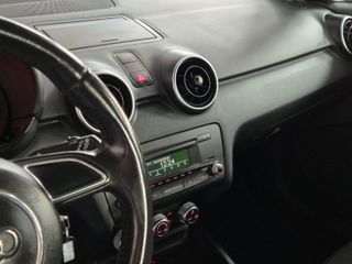 Audi A1 1.6 TDI 90cv Attraction